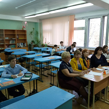 23 октября стартовал школьный тур общегородского турнира